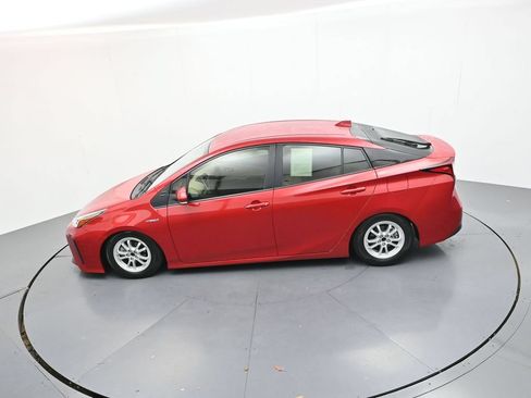 Used 2021 Toyota Prius LE FWD image 25