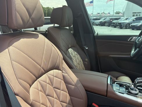 Used 2023 BMW X5 M50i w/ Executive Package AWD/4WD image 33