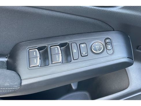 Certified 2024 Honda Civic Sport image 12
