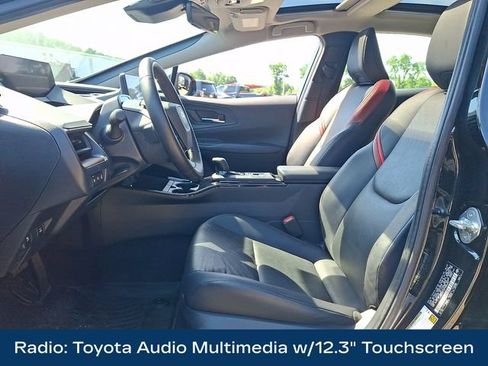 Used 2023 Toyota Prius Prime FWD image 2