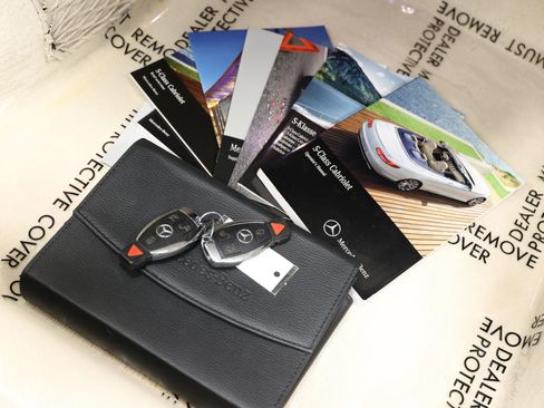 Used 2017 Mercedes-Benz S 550 Cabriolet image 6