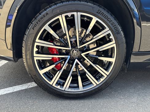 Used 2025 Maserati Grecale Trofeo AWD/4WD image 21