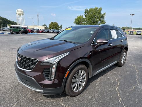 Used 2021 Cadillac XT4 Premium Luxury FWD image 7