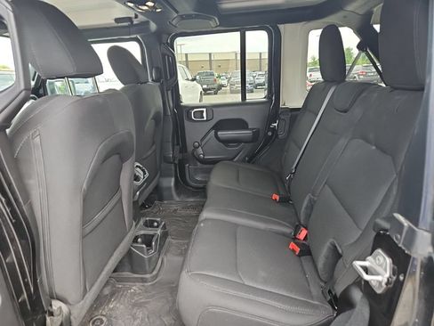 Used 2022 Jeep Wrangler Unlimited Sport AWD/4WD image 14