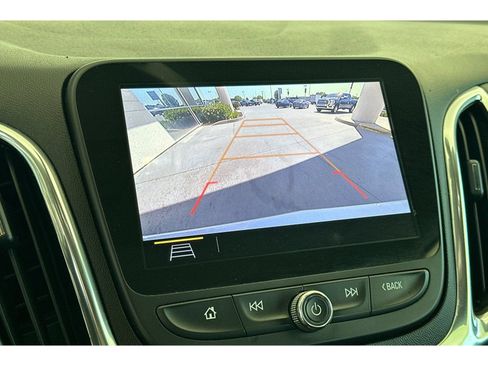 Used 2020 Chevrolet Equinox Premier w/ Premier Redline Edition FWD image 19