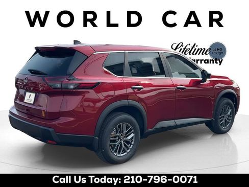 Used 2026 Nissan Rogue S FWD image 3