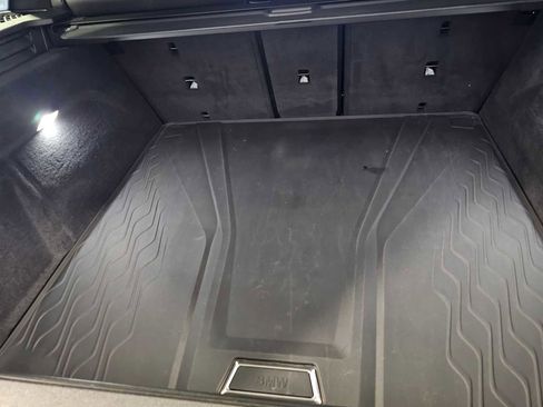 Used 2024 BMW X5 M60i image 43