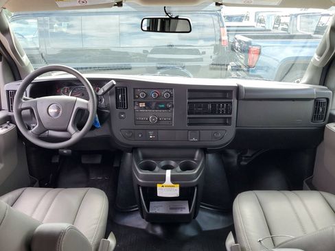 New 2026 GMC Savana 2500 Extended RWD image 12