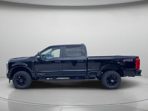 New 2026 Ford F250 XL w/ STX Appearance Package AWD/4WD image 6
