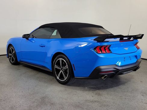 Used 2024 Ford Mustang Premium RWD image 5