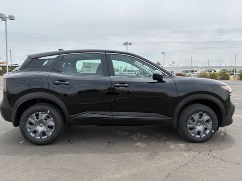 New 2026 Nissan Kicks S FWD image 7