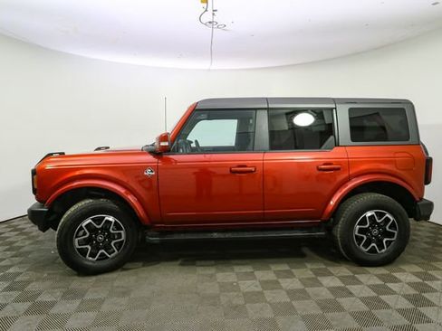 Used 2024 Ford Bronco Outer Banks image 6