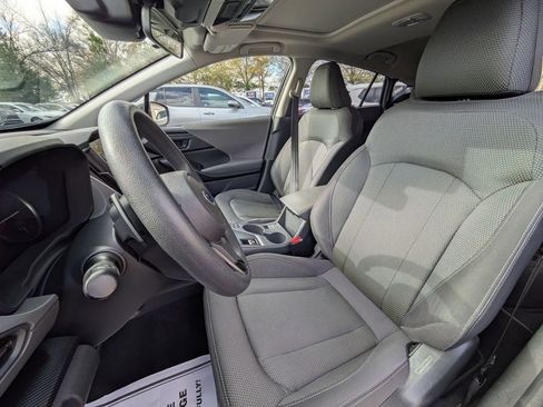Used 2024 Subaru Crosstrek 2.0i Premium image 24