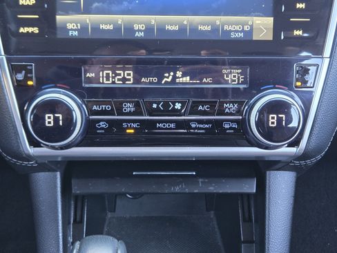 Used 2018 Subaru Outback 3.6R Touring image 27