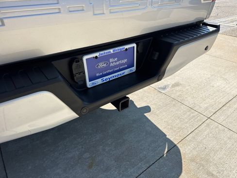 Certified 2019 Ford F150 Lariat w/ Equipment Group 502A Luxury AWD/4WD image 17