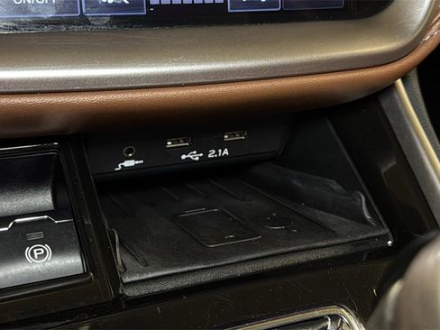 Used 2022 Subaru Outback Touring XT image 31