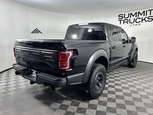 Used 2018 Ford F150 Raptor w/ Equipment Group 802A Luxury image 4