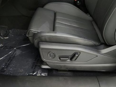 Used 2025 Audi Q5 Premium Plus w/ Premium Plus AWD/4WD image 67