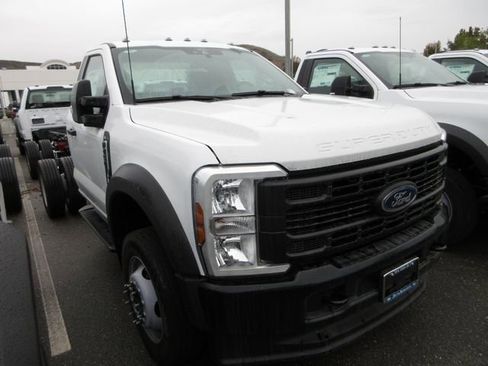 New 2024 Ford F450 XL image 5