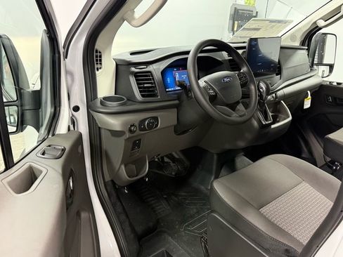 New 2026 Ford Transit 150 Low Roof RWD image 10