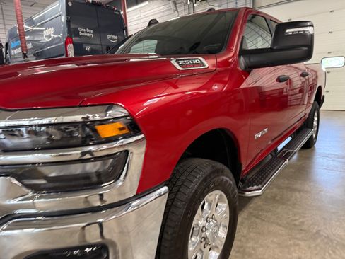 Used 2026 RAM 2500 Big Horn AWD/4WD image 35
