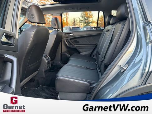 Certified 2022 Volkswagen Tiguan SE w/ Panoramic Sunroof Package image 24