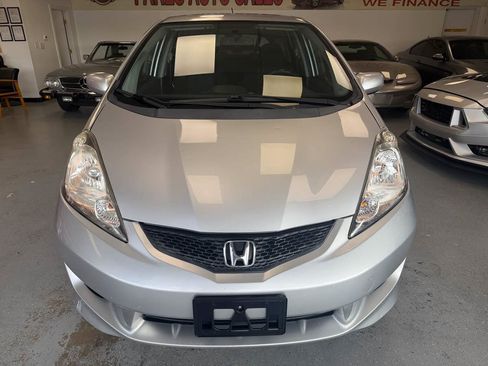 Used 2011 Honda Fit Sport image 2