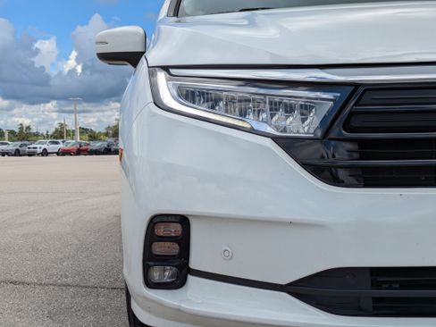 Used 2022 Honda Odyssey Touring image 10