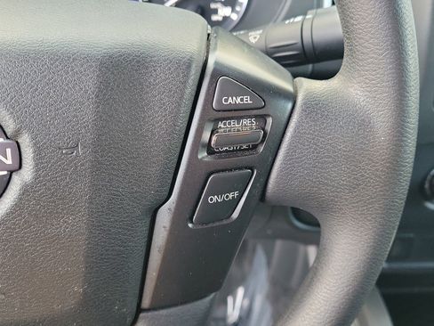 Certified 2022 Nissan Frontier SV image 26