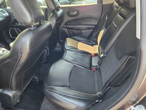 Used 2020 Jeep Compass Latitude w/ Cold Weather Group image 16