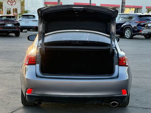 Used 2016 Lexus IS 200t RWD image 6