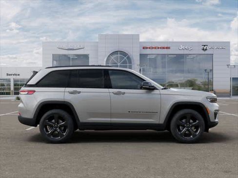 New 2025 Jeep Grand Cherokee Limited image 49