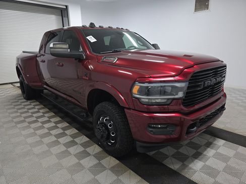 Used 2020 RAM 3500 Laramie image 3