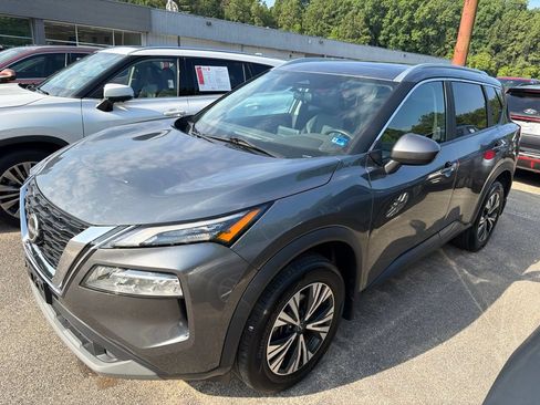 Used 2023 Nissan Rogue SV w/ SV Premium B Package AWD/4WD image 4