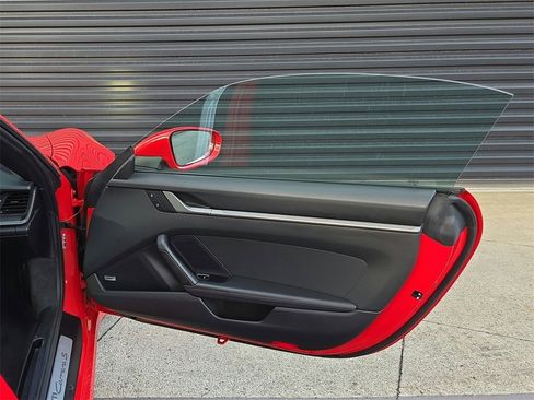 Used 2024 Porsche 911 Carrera S image 21