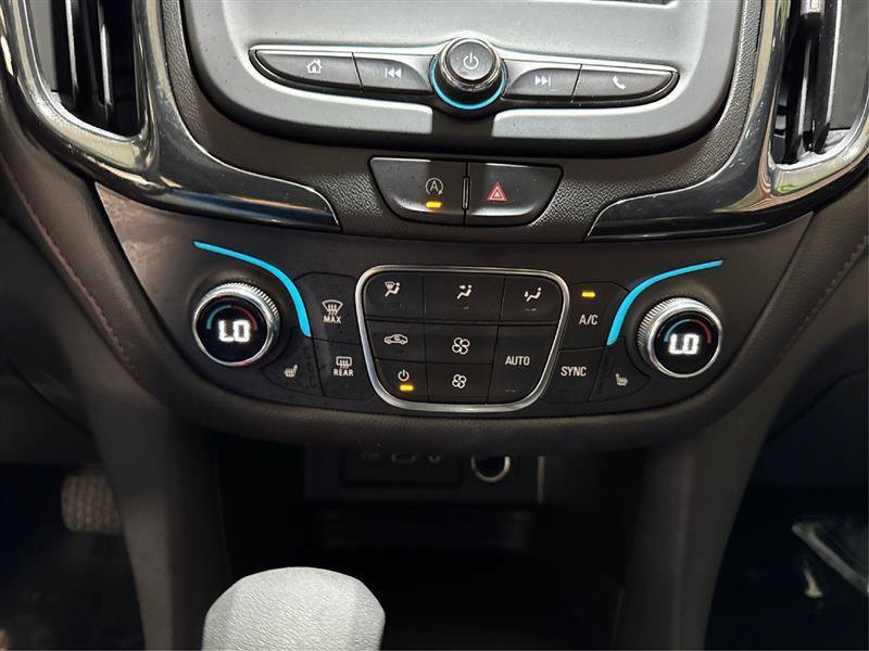Used 2023 Chevrolet Equinox RS AWD/4WD image 26