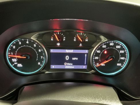 Used 2022 Chevrolet Equinox RS w/ RS Leather Package image 25