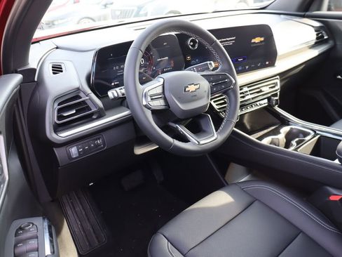 New 2026 Chevrolet Traverse LT w/ Driver Confidence Package image 12