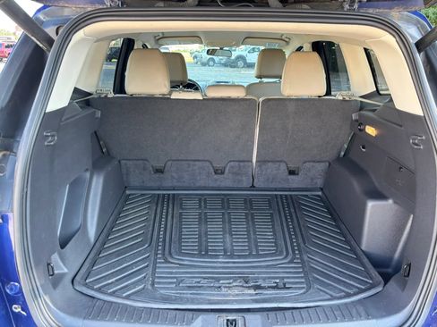 Used 2016 Ford Escape SE w/ SE Leather Comfort Package AWD/4WD image 14