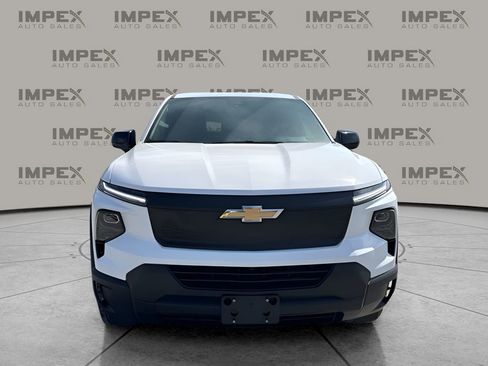 Used 2024 Chevrolet Silverado EV W/T image 8