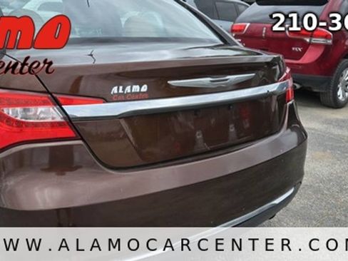 Used 2012 Chrysler 200 LX FWD image 11