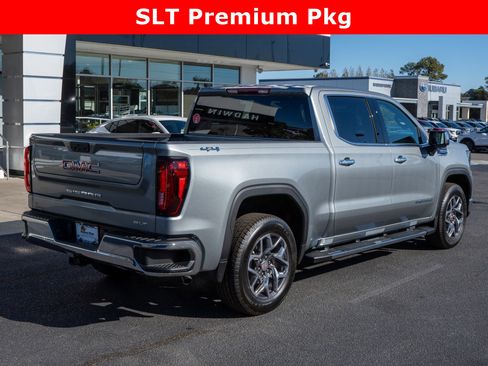New 2026 GMC Sierra 1500 SLT w/ SLT Premium Package image 3