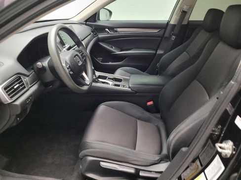Used 2018 Honda Accord LX image 17