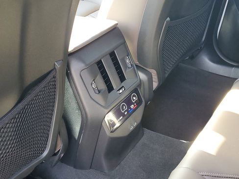 New 2026 BMW X3 xDrive30 w/ Premium Package image 25