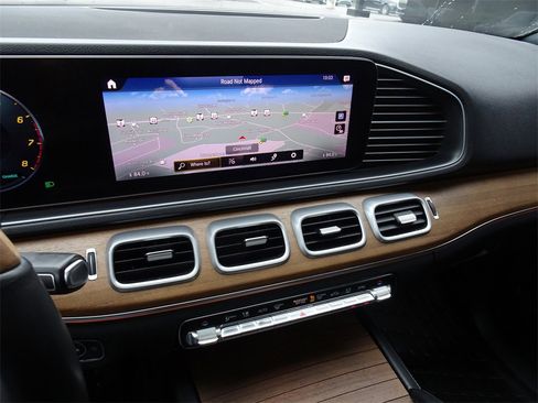 Used 2020 Mercedes-Benz GLE 450 4MATIC image 20