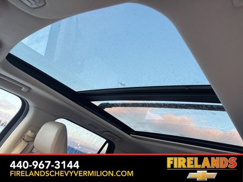 Used 2022 Ford Expedition Limited image 4