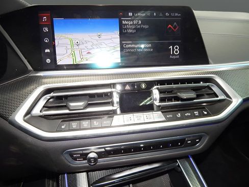 Used 2022 BMW X5 xDrive40i w/ Premium Essential Package AWD/4WD image 20