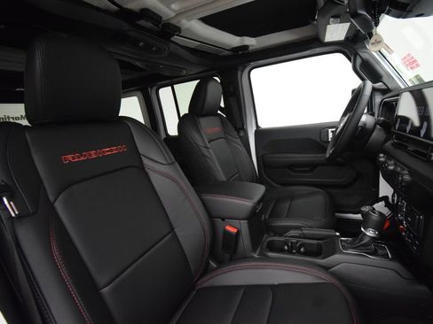 New 2026 Jeep Wrangler Unlimited Rubicon AWD/4WD image 18