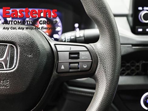 Used 2025 Honda Accord LX image 16