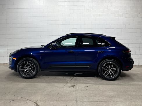 Certified 2026 Porsche Macan AWD/4WD image 2